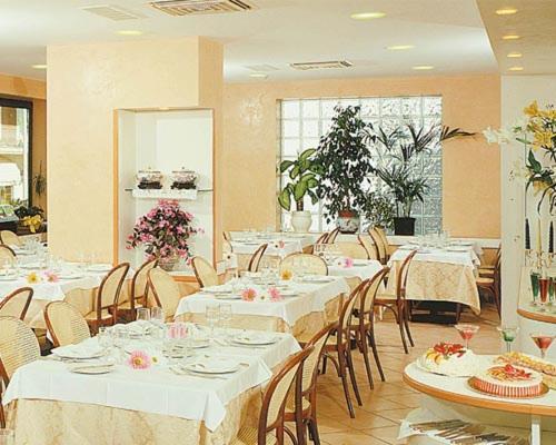 Hotel Ducale كاتوليكا المظهر الخارجي الصورة